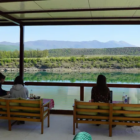 Accommodatie bij particulieren Superpanorama Kukes