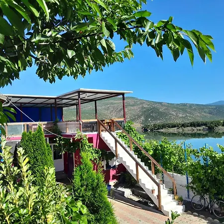 Privat bolig Superpanorama Kukes