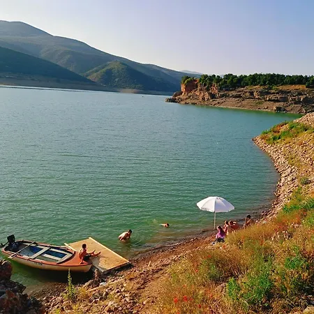 Superpanorama ホームステイ Kukës