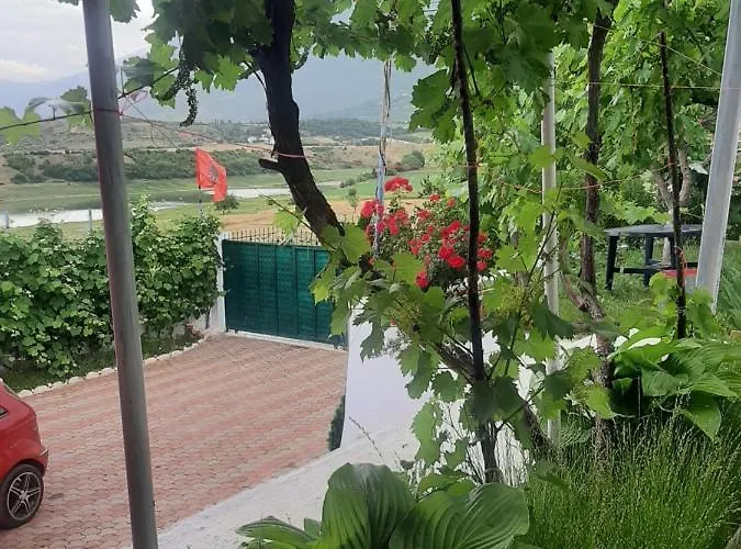 Superpanorama Quarto em Acomodações Particulares Kukes