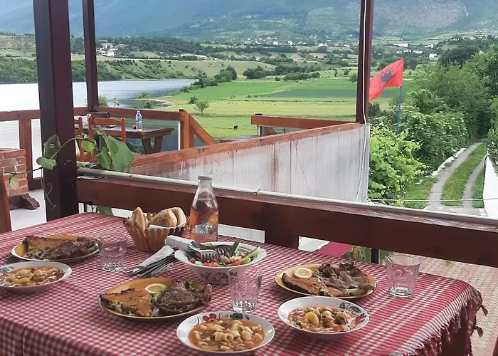 Superpanorama 民宿 *